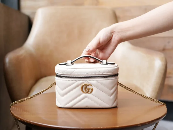 GUCCI GG Marmont迷你白色皮革手提包-699515：圖片 2