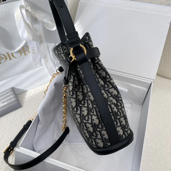 Dior C'est 藍色水桶包中號MM-M2271：圖片 5