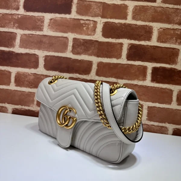 GUCCI GG Marmont黑色牛皮肩揹包-443497：圖片 3