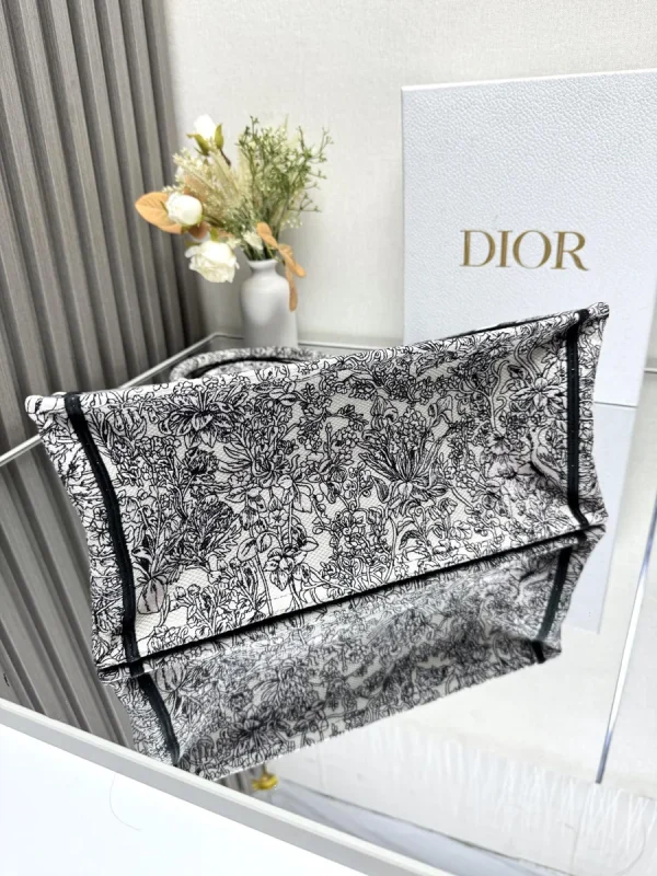 Dior Book 奶白色托特包中號MM-M1296：圖片 7