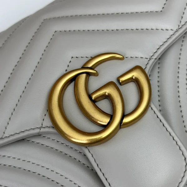 GUCCI GG Marmont黑色牛皮肩揹包-443497：圖片 6