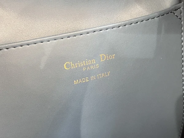 Dior Caro 藍色羊皮背包中號MM：圖片 7