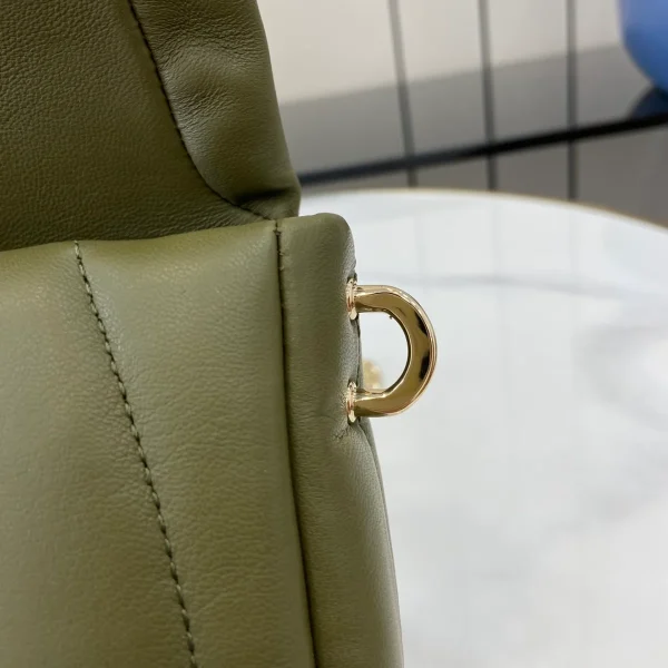 GUCCI GG Milano迷你白色絎縫皮革斜揹包-806017：圖片 11