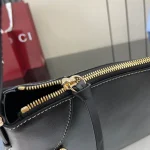 GUCCI GG Emblem大號米棕帆布單肩包-815217：圖片 8