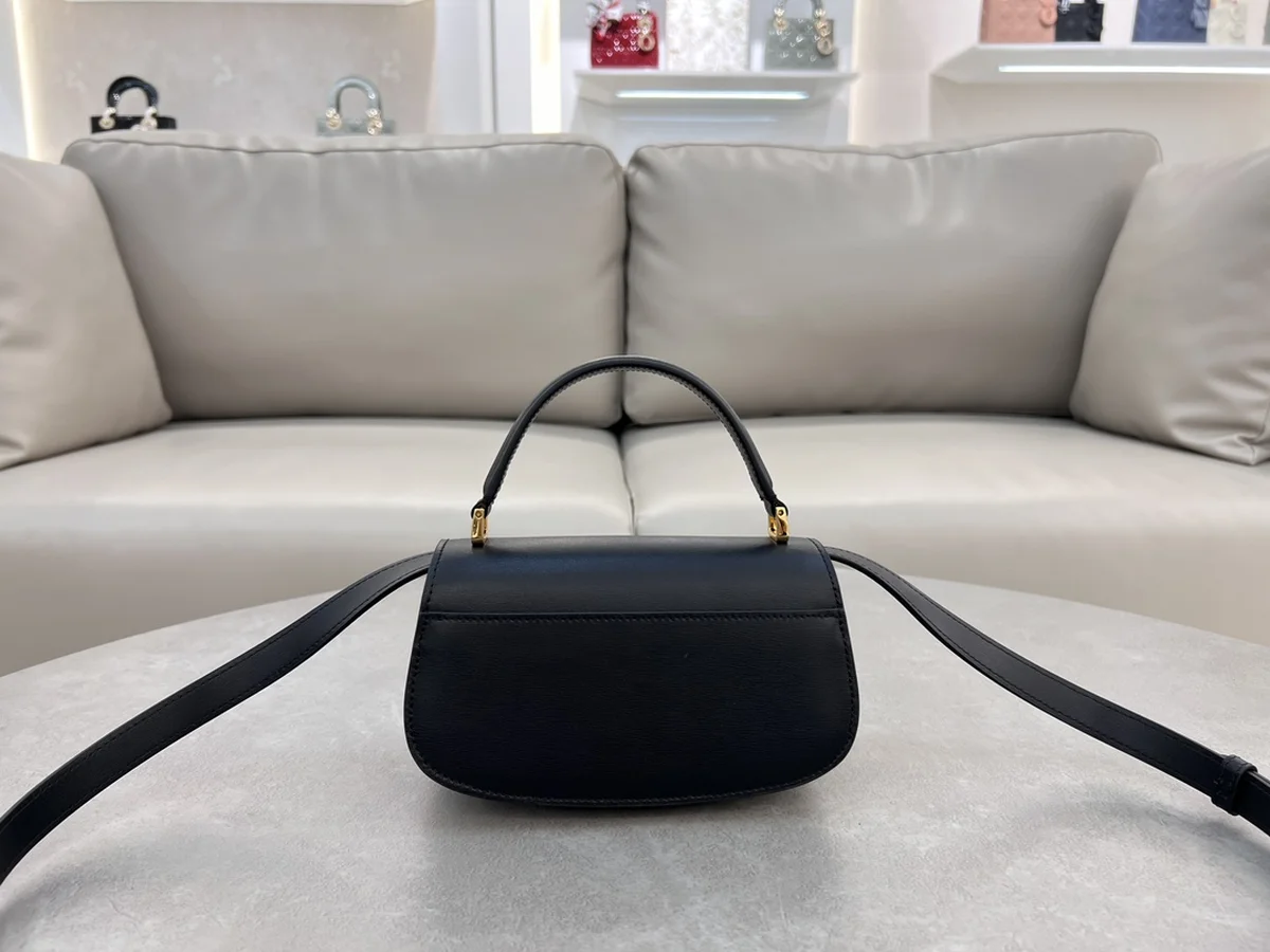 Dior 30 Montaigne 黑色斜挎包小號PM-M9370 3 Dior 30 Montaigne 黑色斜挎包小號PM-M9370
