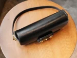 GUCCI Horsebit 1995黑色皮革斜挎包-735178：圖片 6