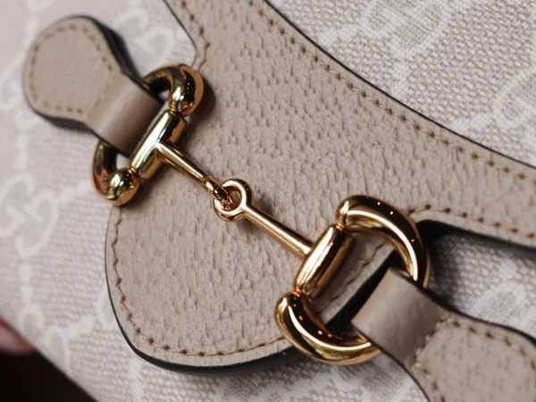 GUCCI 馬銜扣1955馬銜扣米棕迷你帆布斜揹包-699296：圖片 10