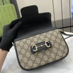 GUCCI Horsebit 1955黑色皮革肩揹包-815205：圖片 8