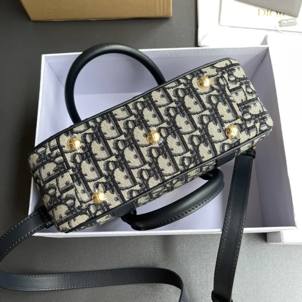 Dior D-Vibe 藍色皮革斜挎包中號MM-M1340：圖片 18