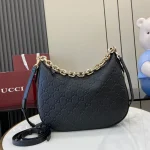 GUCCI GG Emblem中號灰褐粒面肩揹包-820453：圖片 2