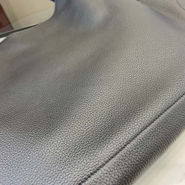 GUCCI B系列中號黑色粒面托特包-820169：圖片 7