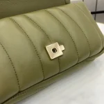GUCCI GG Milano迷你白色絎縫皮革斜揹包-806017：圖片 12