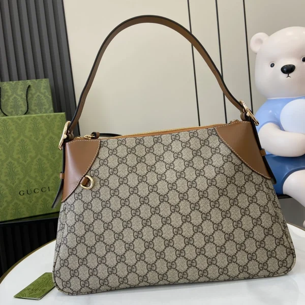 GUCCI GG Emblem大號黑色皮革肩揹包-815217：圖片 2
