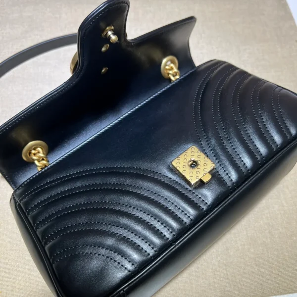 GUCCI V形系列小號灰色皮革斜挎包-443497：圖片 7