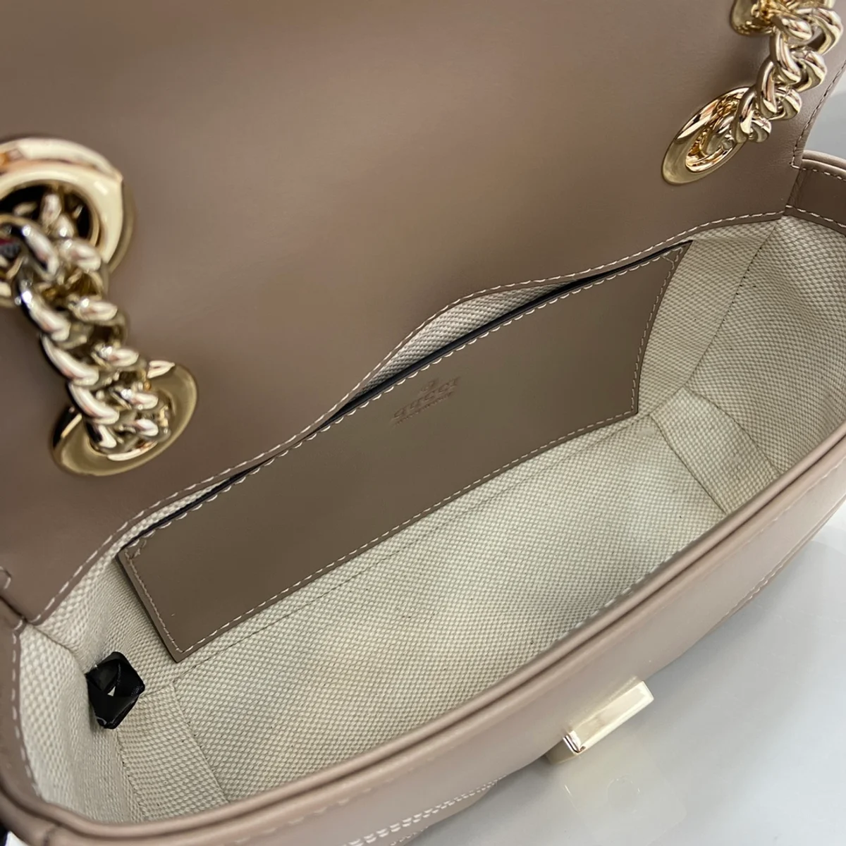 GUCCI GG Marmont迷你黑色皮革斜揹包-446744 9 GUCCI GG Marmont迷你黑色皮革斜揹包-446744