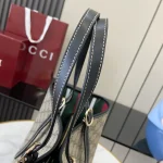 GUCCI GG Emblem中號米棕帆布托特包-815213：圖片 8