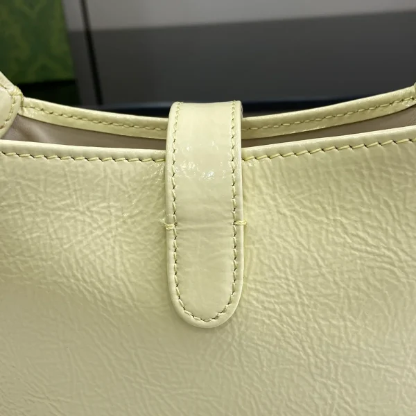 GUCCI Jackie Notte淺黃漆皮肩揹包-782889：圖片 7