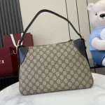 GUCCI GG Emblem中號米棕皮革肩揹包-815216：圖片 4