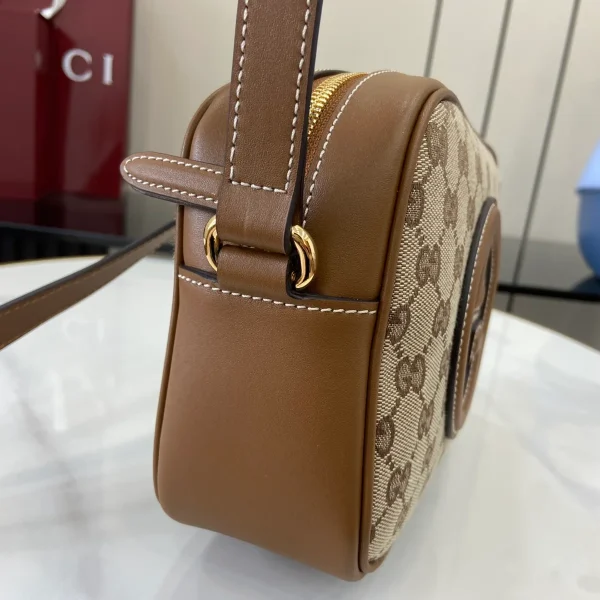 GUCCI Blondie迷你淺粉皮革斜揹包-820429：圖片 7
