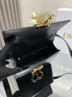 Dior 30 Montaigne 黑色小牛皮斜挎包中號MM-M9203：圖片 7