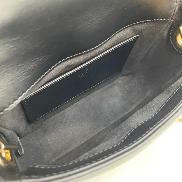 GUCCI GG Marmont迷你黑色皮革斜揹包-811238：圖片 9