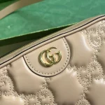 GUCCI GG Quilted小號粉米皮革斜挎包-702234：圖片 6