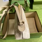 GUCCI GG Supreme小號米棕帆布斜揹包-499621：圖片 5