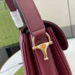GUCCI Horsebit 1955小號米棕帆布肩揹包-815178：圖片 8