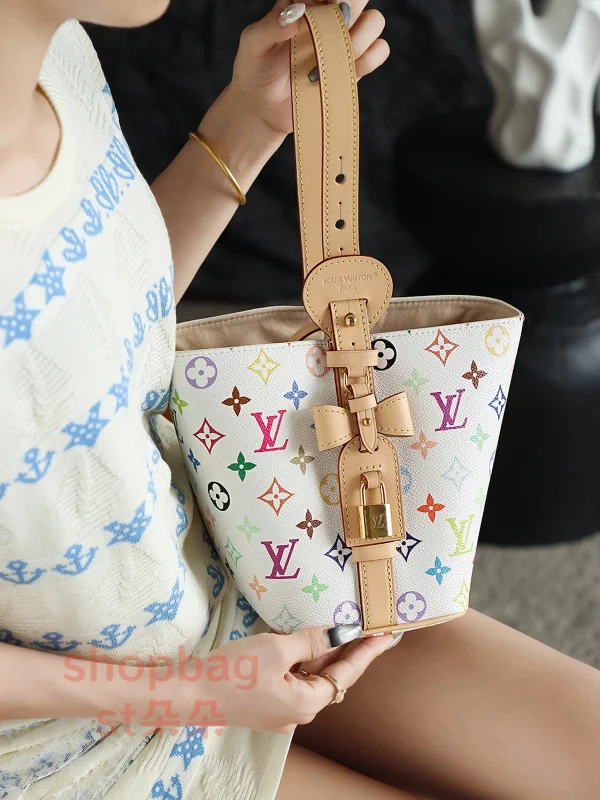 高仿包 LV x TM All In BB 白三彩 復刻版包包 M13089：圖片 23