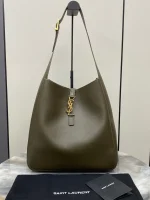 LE 5 À 7 柔軟大型手袋 - 義大利小牛皮工藝：圖片 2
