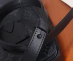 路易威登S-Lock鎖扣直式隨身錢包 M82252：圖片 7