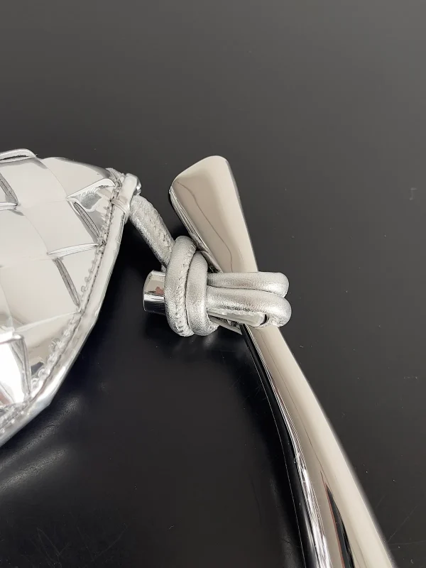 Intrecciato編織銀色羊皮革手袋：圖片 6