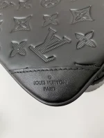 Louis Vuitton Trio 郵差包 | Monogram壓花小牛皮 可拆式多功能設計：圖片 6