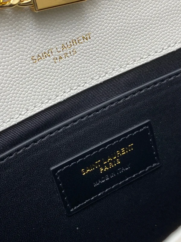 KATE雋永粒面壓紋皮革手袋：圖片 10