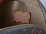 LV Pochette Cosmétique PM 梳洗袋 - Monogram Trianon 塗層帆布：圖片 9