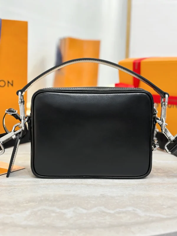 Louis Vuitton Nil黑色小牛皮都市手提包：圖片 3
