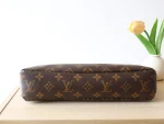 LV Pochette Voyage Souple 手拿包 - Monogram帆布旅行收納系列：圖片 8