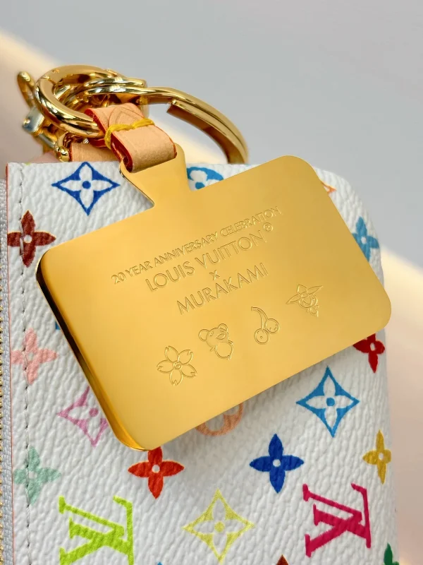 LV x TM 彩虹Monogram塗層帆布Phone Holder復刻版：圖片 8