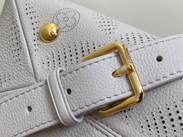 Louis Vuitton Hand It All PM 鏤空雕花Mahina小牛皮手提包：圖片 7