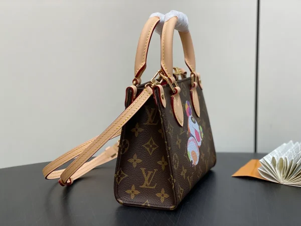 Louis Vuitton x Murakami 聯名系列 OnTheGo BB 包包：圖片 3