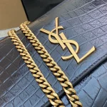 柔軟皮革雙面手袋 - 義大利製CASSANDRE鏈條設計：圖片 5