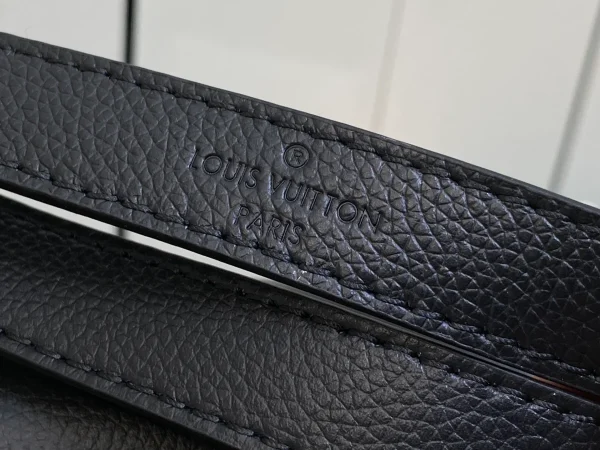 Louis Vuitton Dauphine Soft MM 2024春夏系列柔軟小牛皮包包：圖片 17