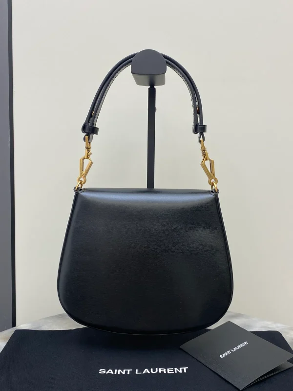 SAINT LAURENT BOX小牛皮CASSANDRE頂柄手袋：圖片 3