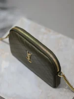 CASSANDRE 菱形絎縫小羊皮拉鏈肩背包：圖片 6