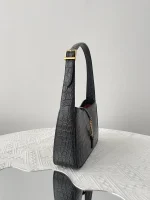 SAINT LAURENT MONOGRAM HOBO 小牛皮手袋：圖片 8