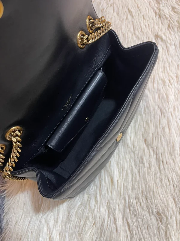 菱格紋絎縫小羊皮信封包：圖片 9