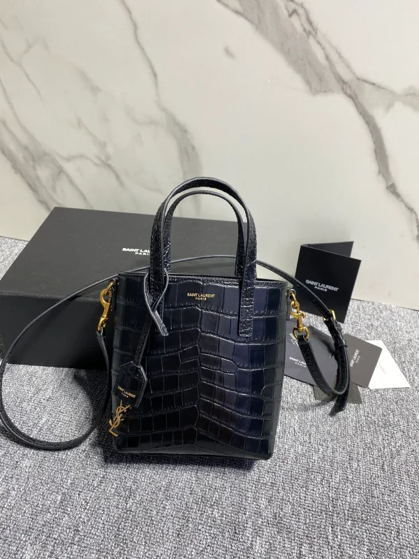 迷你CASSANDRE小牛皮手提斜挎包：圖片 3