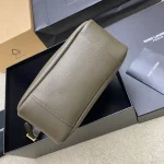 LE 5 À 7 經典柔軟款式手袋 | 義大利精製小牛皮：圖片 5
