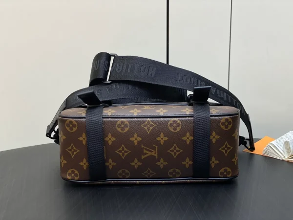 LV Trail 郵差包 | Monogram Macassar帆布 經典運動風格：圖片 6