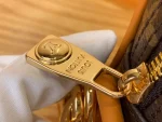 Louis Vuitton Danube復古小牛皮斜背包 | 褪色Monogram印花 可拆式金屬吊牌：圖片 7